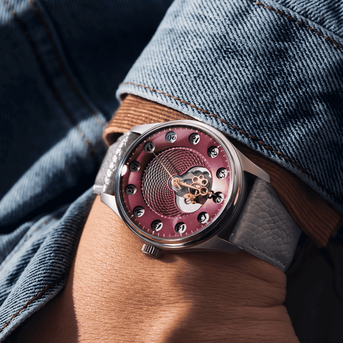 OLTO·8 Chrono Gate Vintage Red